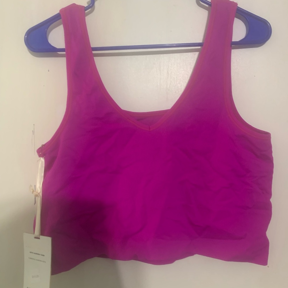 Athleta x Alicia Keys collaboration collection  aurora tank NWT
